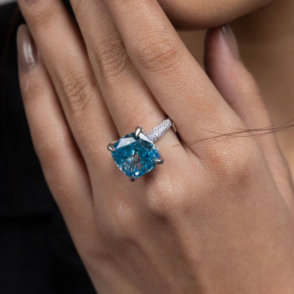 Aquamarine Dream Solitaire Ring - Gold Era 