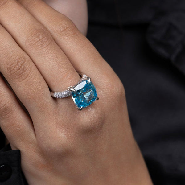 Aquamarine Dream Solitaire Ring - Gold Era 