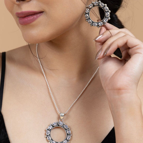 Radiant Circle Sterling Silver Pendant Set - Gold Era 