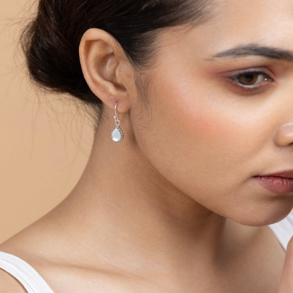 Minimalist Teardrop Silver Earrings - Gold Era 